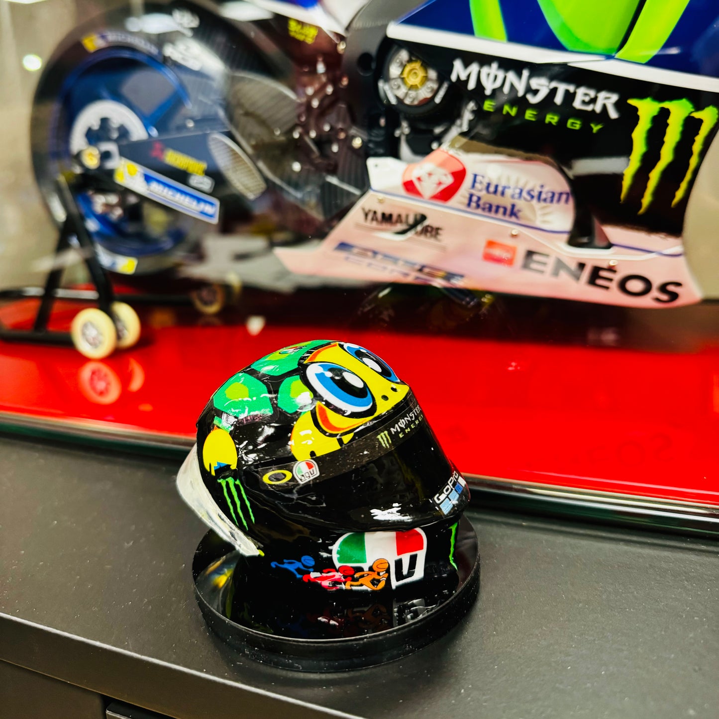 Cascos MotoGP 6cm